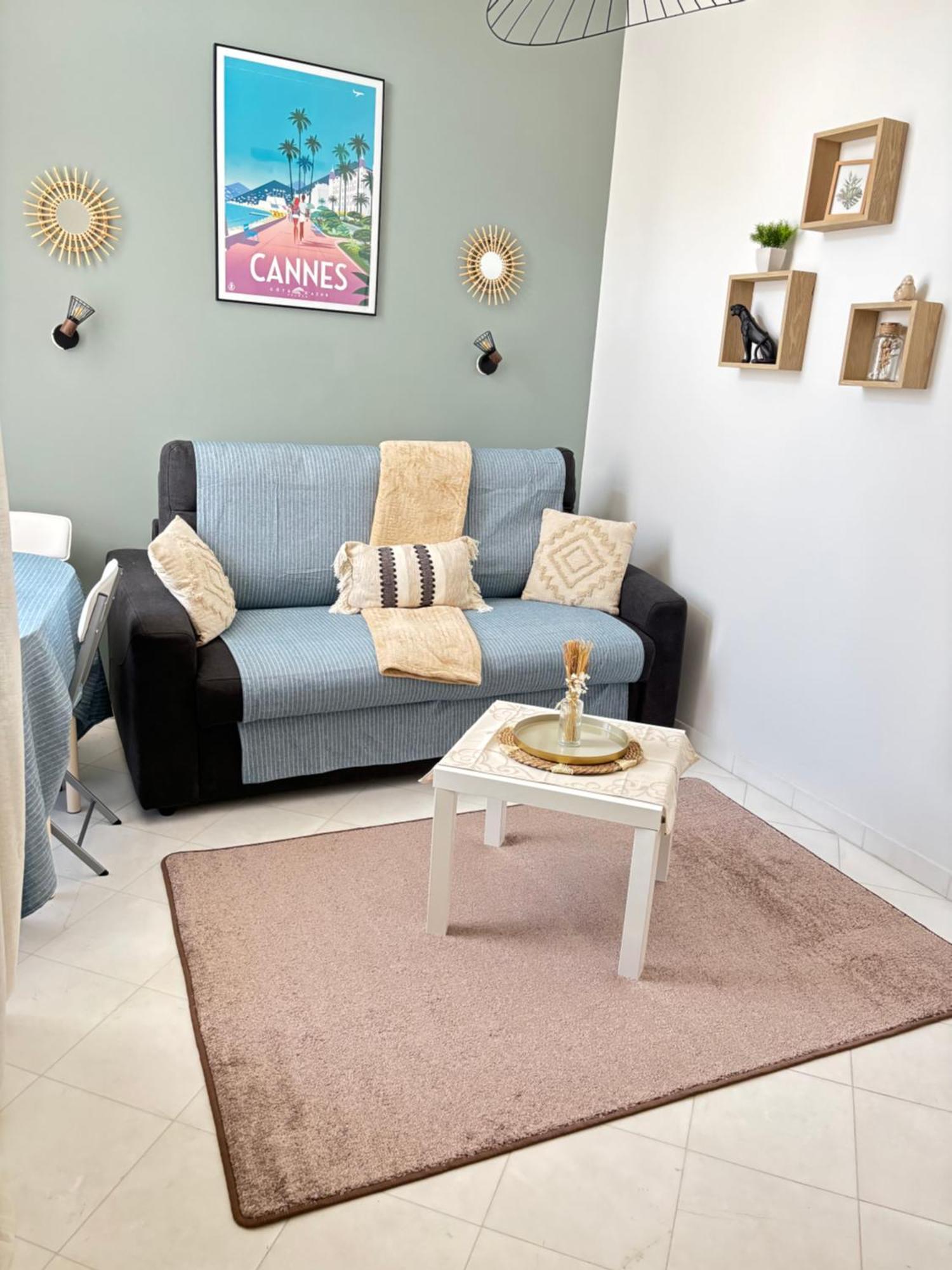 Appartement Studio En Plein Coeur De Cannes Extérieur photo