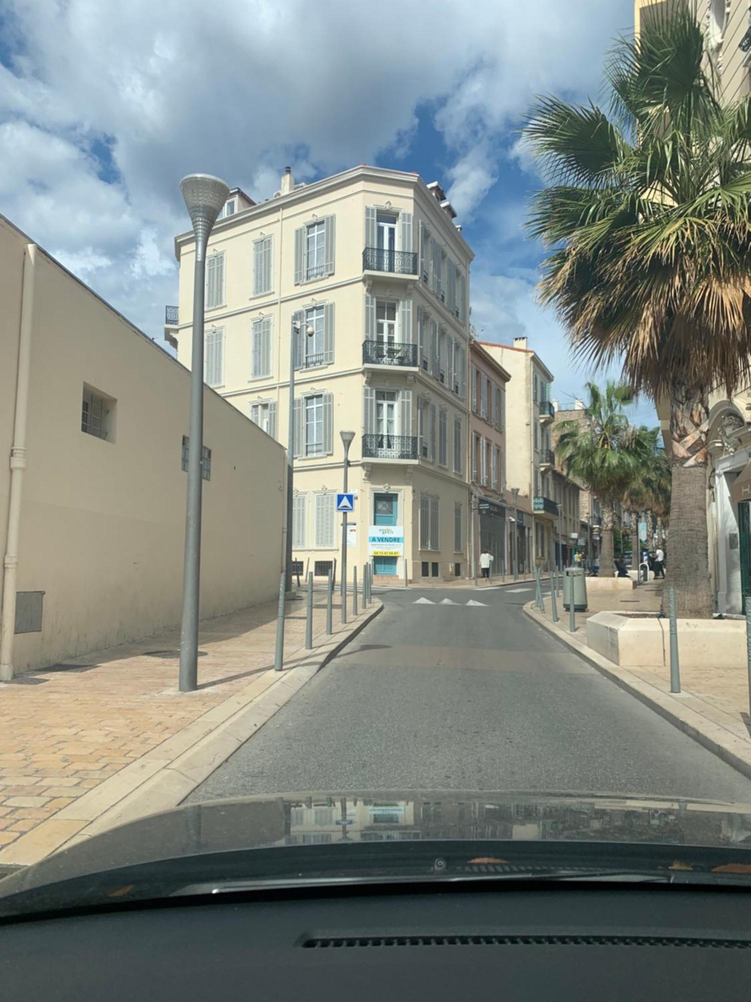 Appartement Studio En Plein Coeur De Cannes Extérieur photo